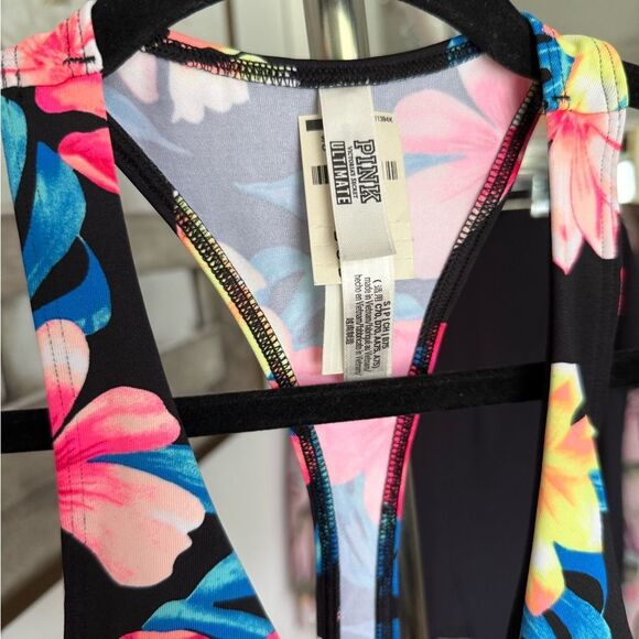PINK Victoria's Secret Black Tropical Keyhole Gym To Swim Sports Bra - Picture 7 of 11